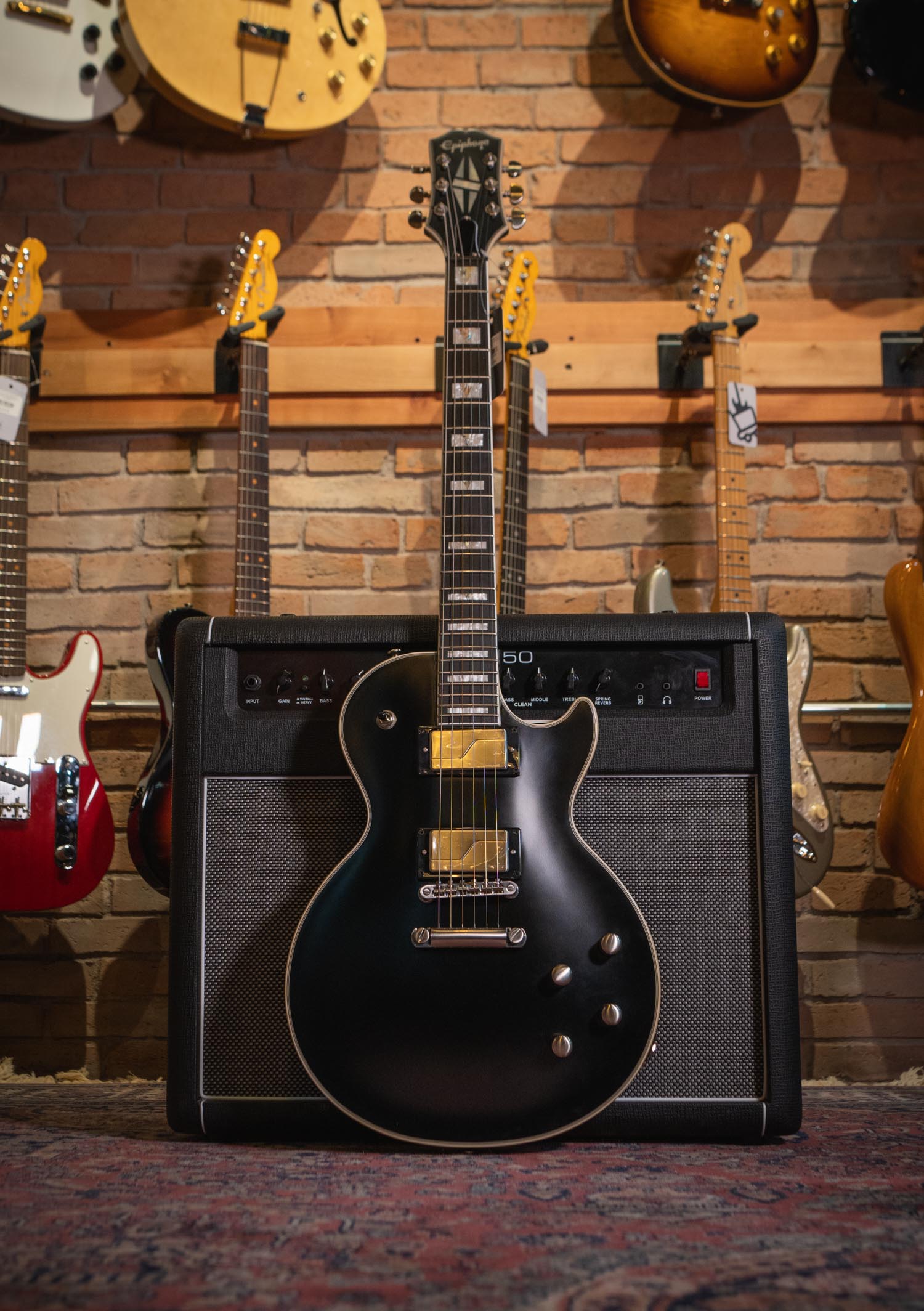 Guitarra eléctrica Epiphone Les Paul Prophecy color black aged