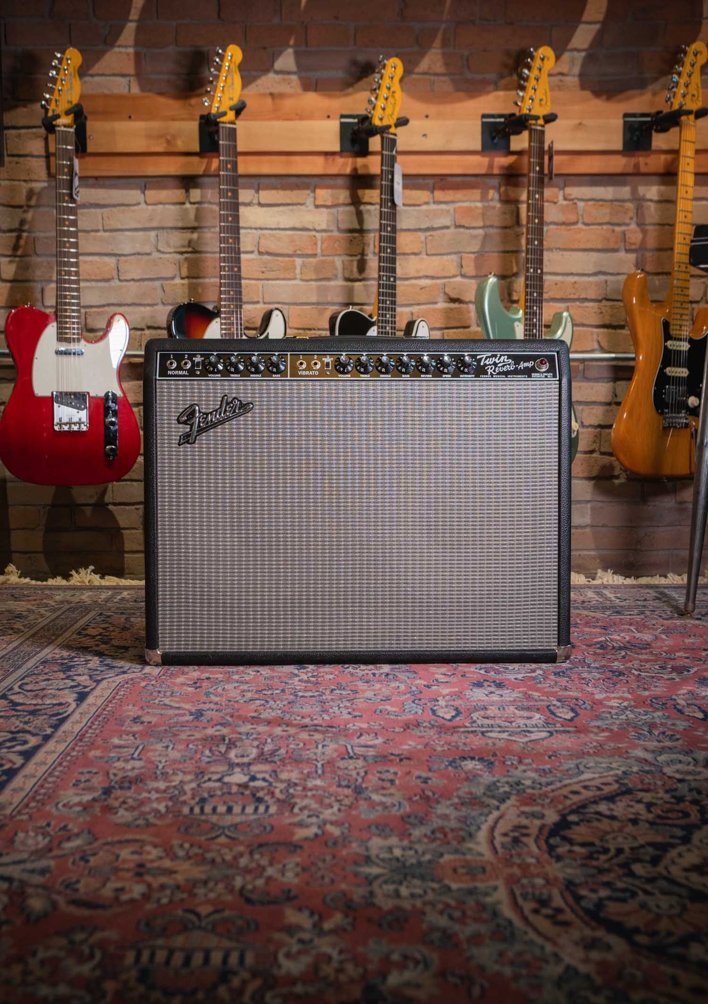 Fender 65 Twin Reverb® Incluye Footswitch Black usado año 2008 - Amplificadores