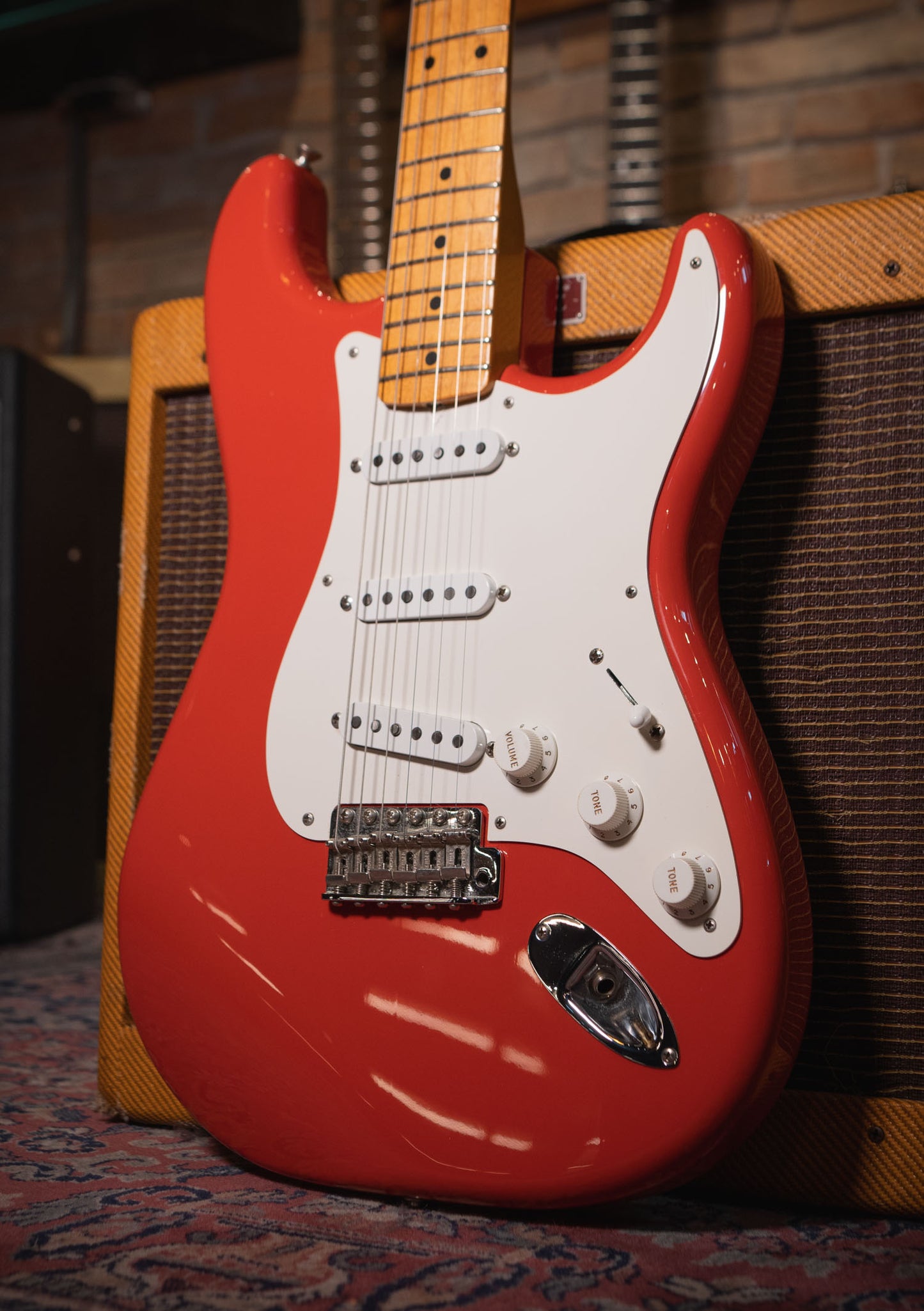 Fender Classic Series 50s Stratocaster® Fiesta Red usada año 2011 (incluye funda) - Guitarra eléctrica