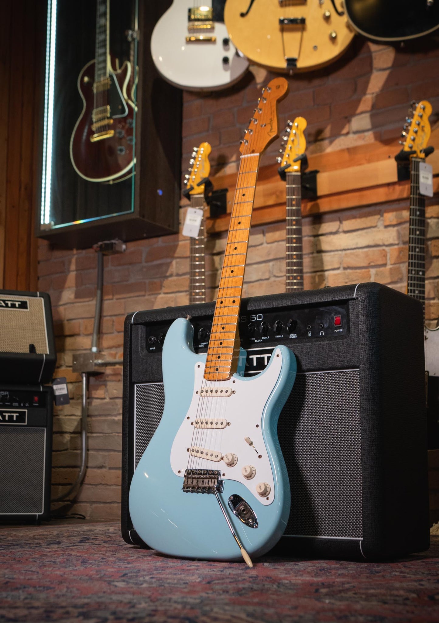 Fender Classic Series '50s Stratocaster Daphne Blue año 2001 incluye estuche rígido - Guitarra eléctrica - usada