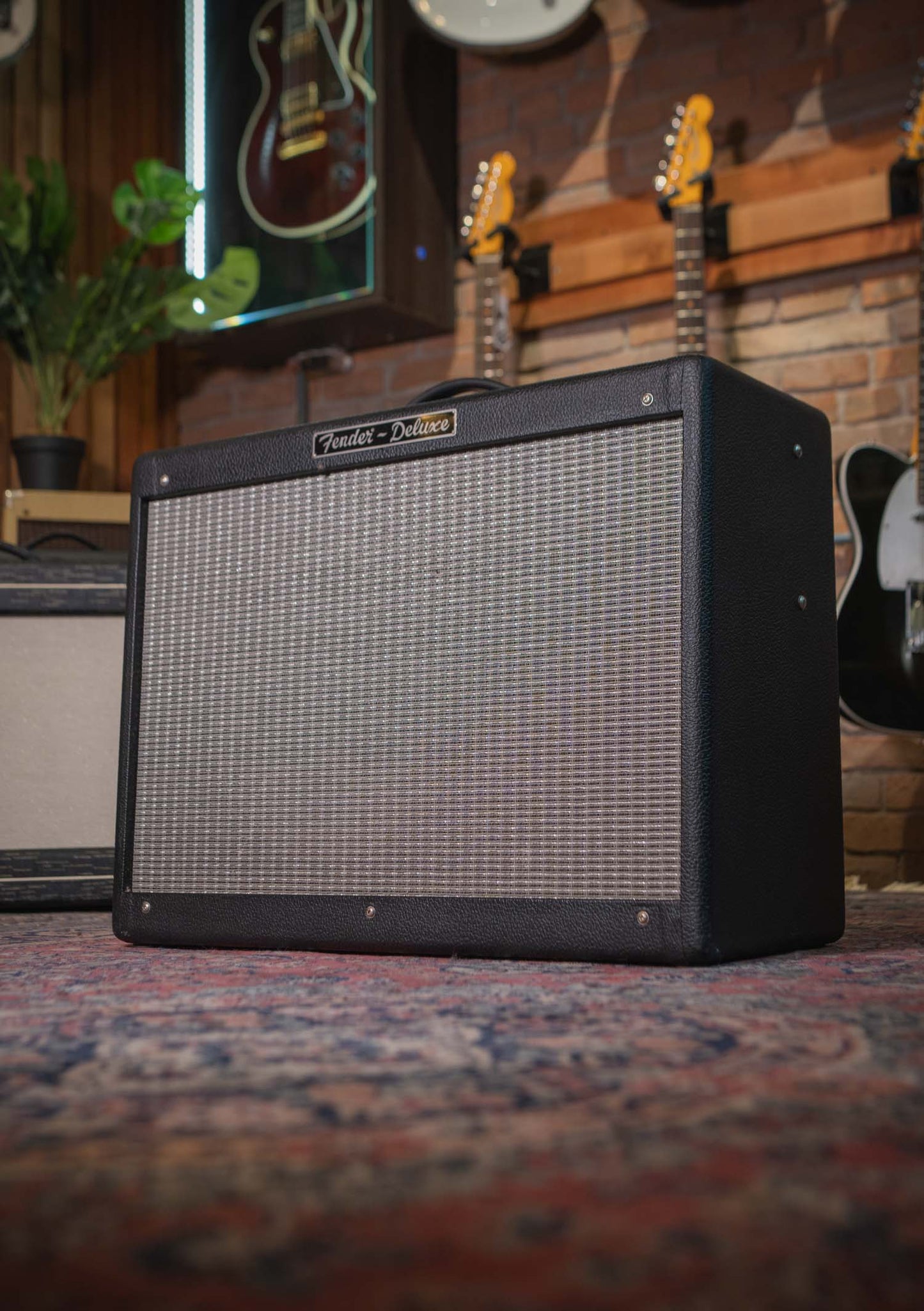 Fender Hot Rod Deluxe Black usado año 2001 (incluye funda) - Amplificador de guitarra