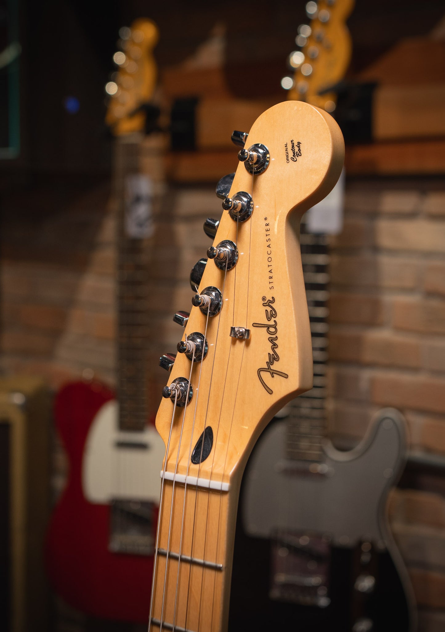 Fender Limited Edition Player Stratocaster® HSS Plus Top Blue Burst usada año 2021 (incluye funda) - Guitarra eléctrica