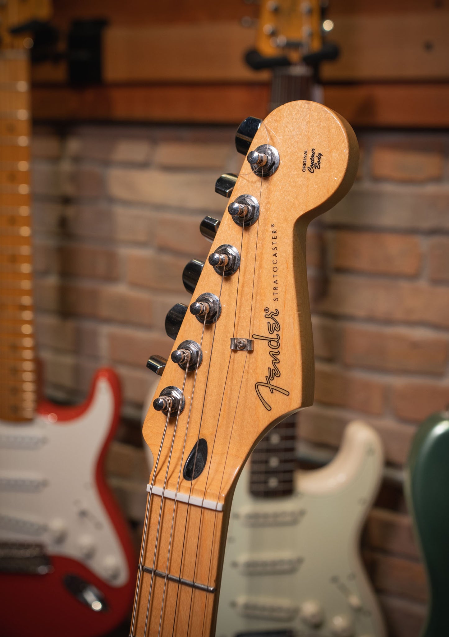 Fender Limited Edition Player Stratocaster® Shell Pink usada año 2019 (incluye funda) - Guitarra eléctrica