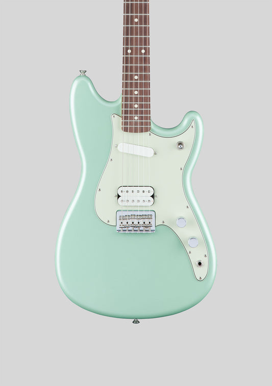Fender Offset Series Duosonic HS Surf Pearl usada año 2017 (incluye hard case) - Guitarra eléctrica
