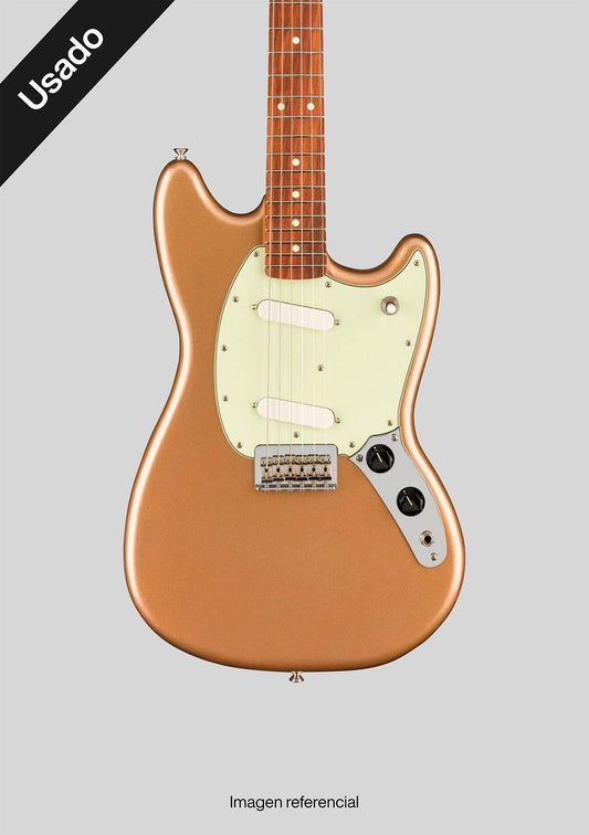 Fender Player Mustang Firemist Gold usada año 2022 (incluye funda)