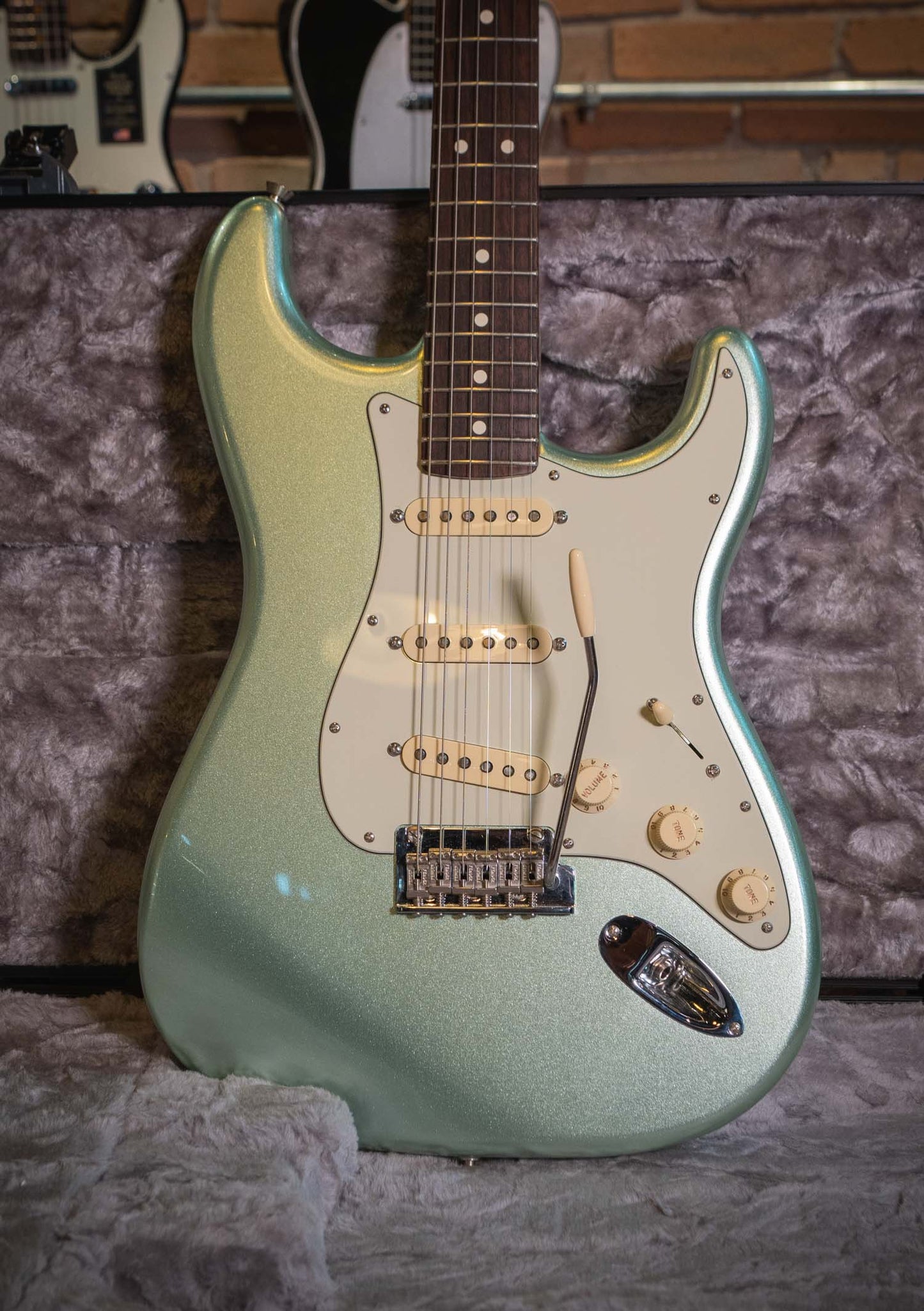 Fender American Professional II Stratocaster®  Mystic Surf Green usada año 2021 (incluye hardcase) - Guitarra eléctrica