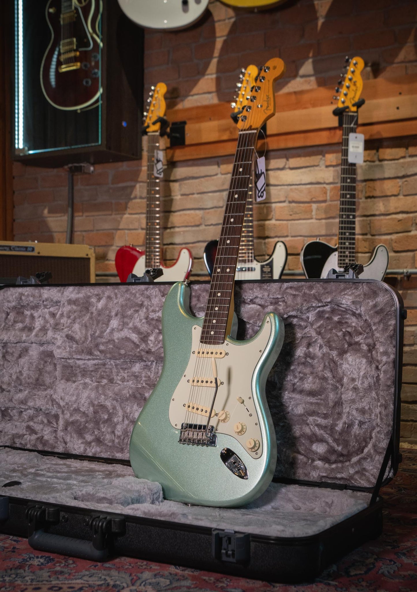 Fender American Professional II Stratocaster®  Mystic Surf Green usada año 2021 (incluye hardcase) - Guitarra eléctrica