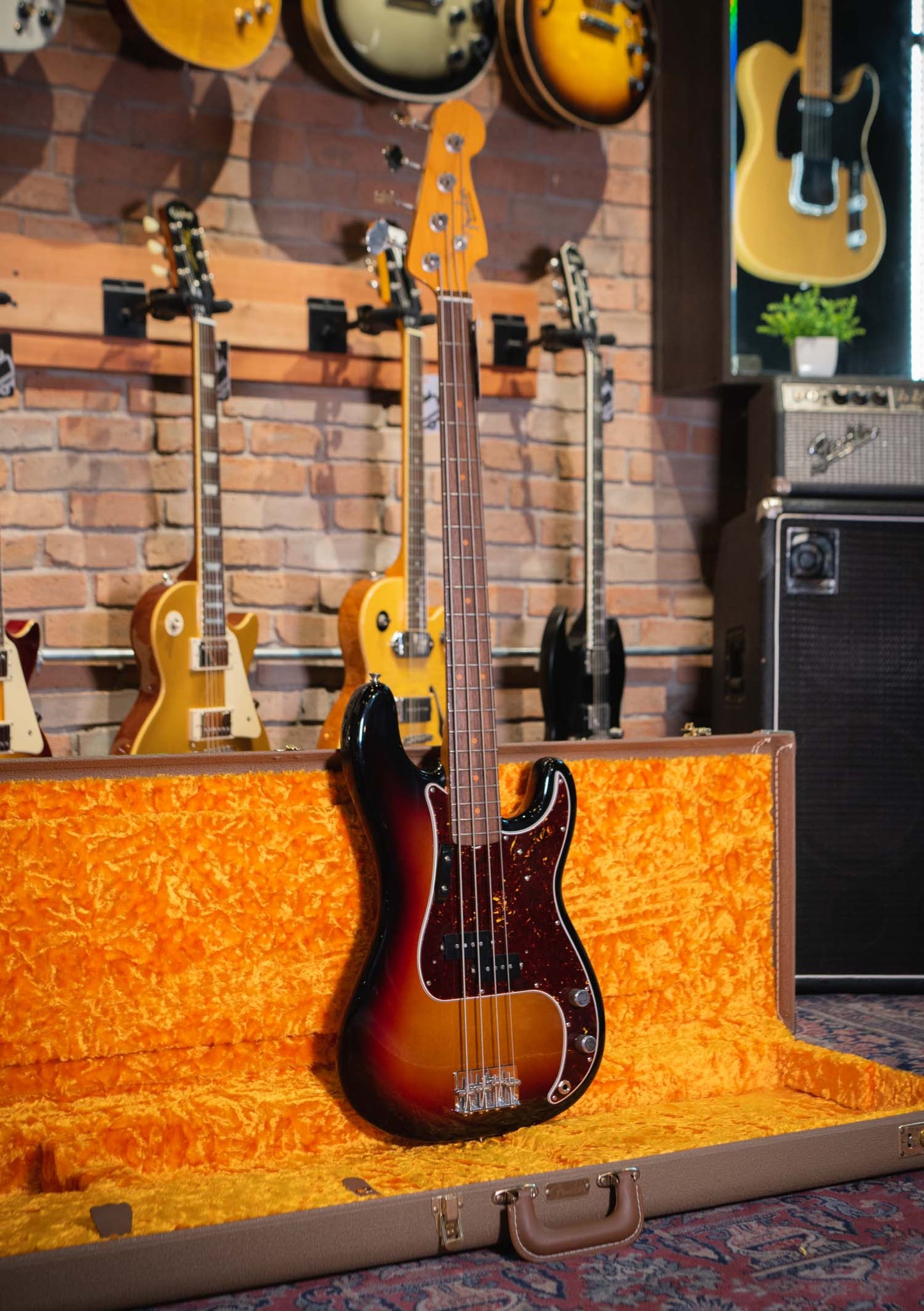 Fender American Vintage II 1960 Precision Bass 3 Tone Sunburst año 2022 (incluye hardcase) - Bajo eléctrico
