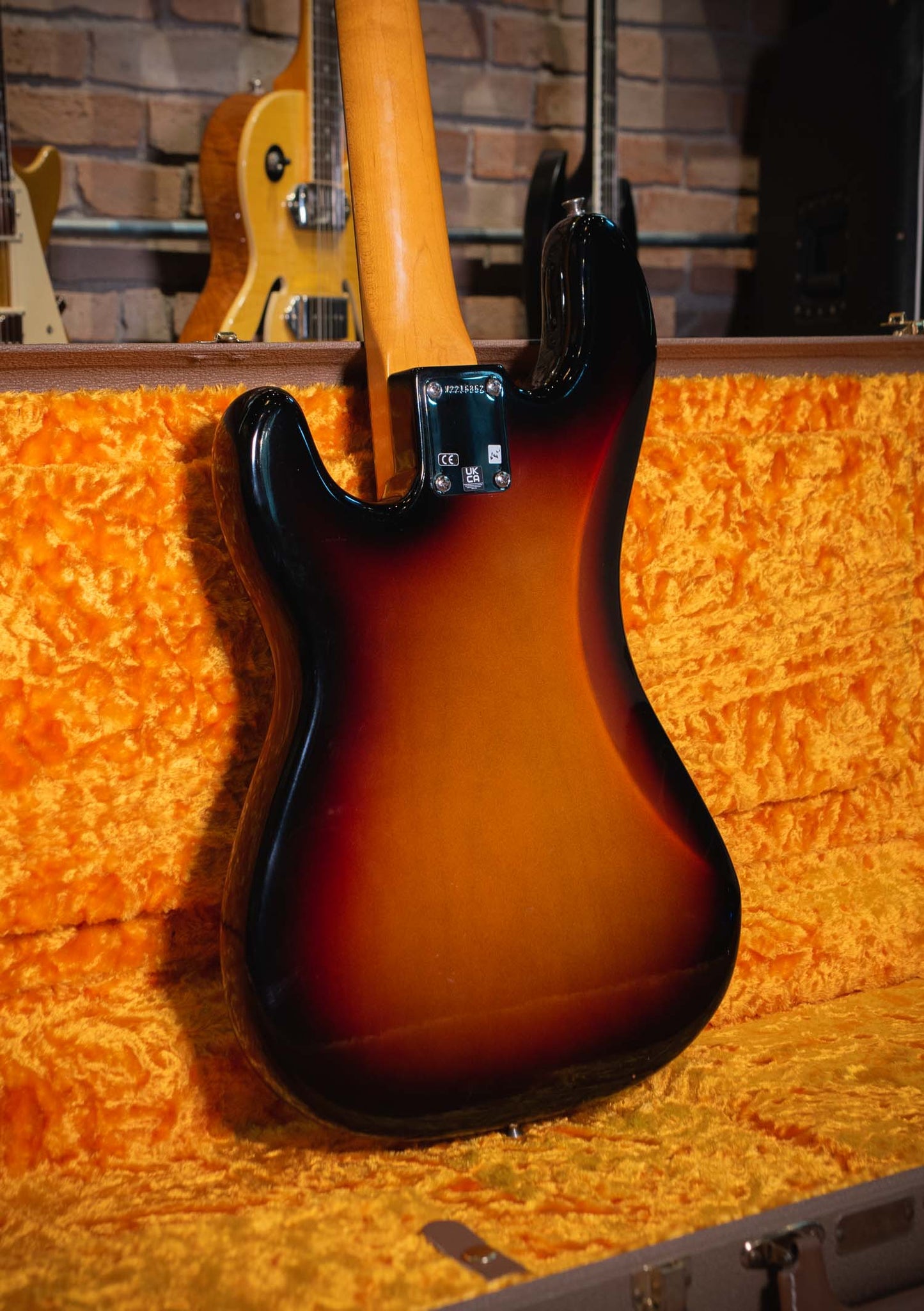 Fender American Vintage II 1960 Precision Bass 3 Tone Sunburst año 2022 (incluye hardcase) - Bajo eléctrico