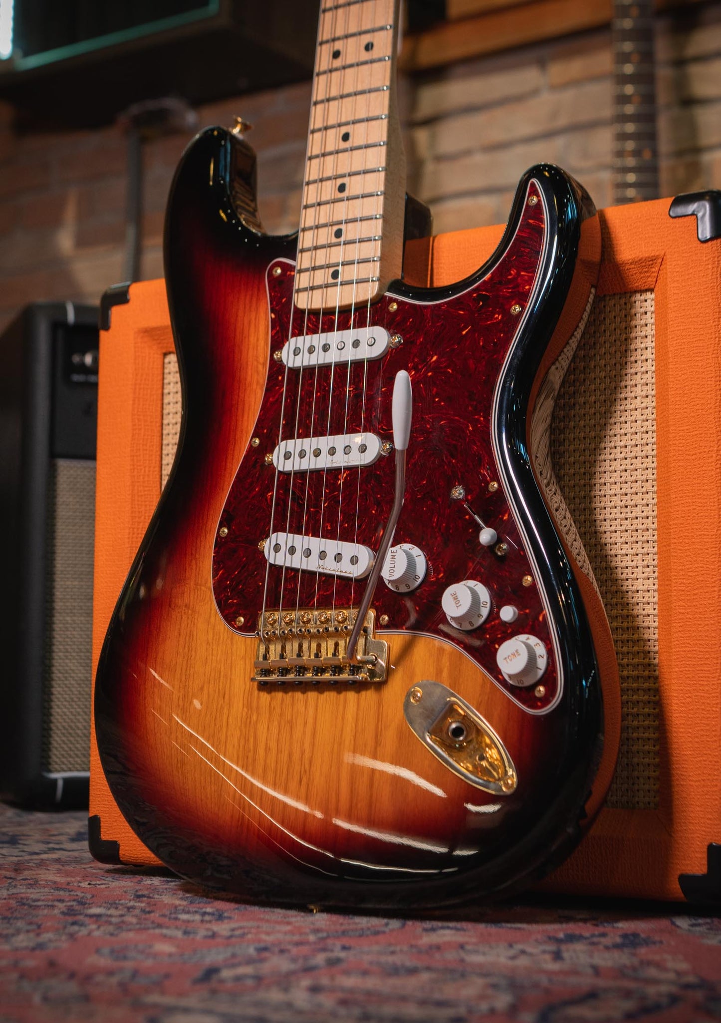 Fender Deluxe Players Stratocaster 3-color sunburst usada año 2015 incluye case - Guitarra eléctrica