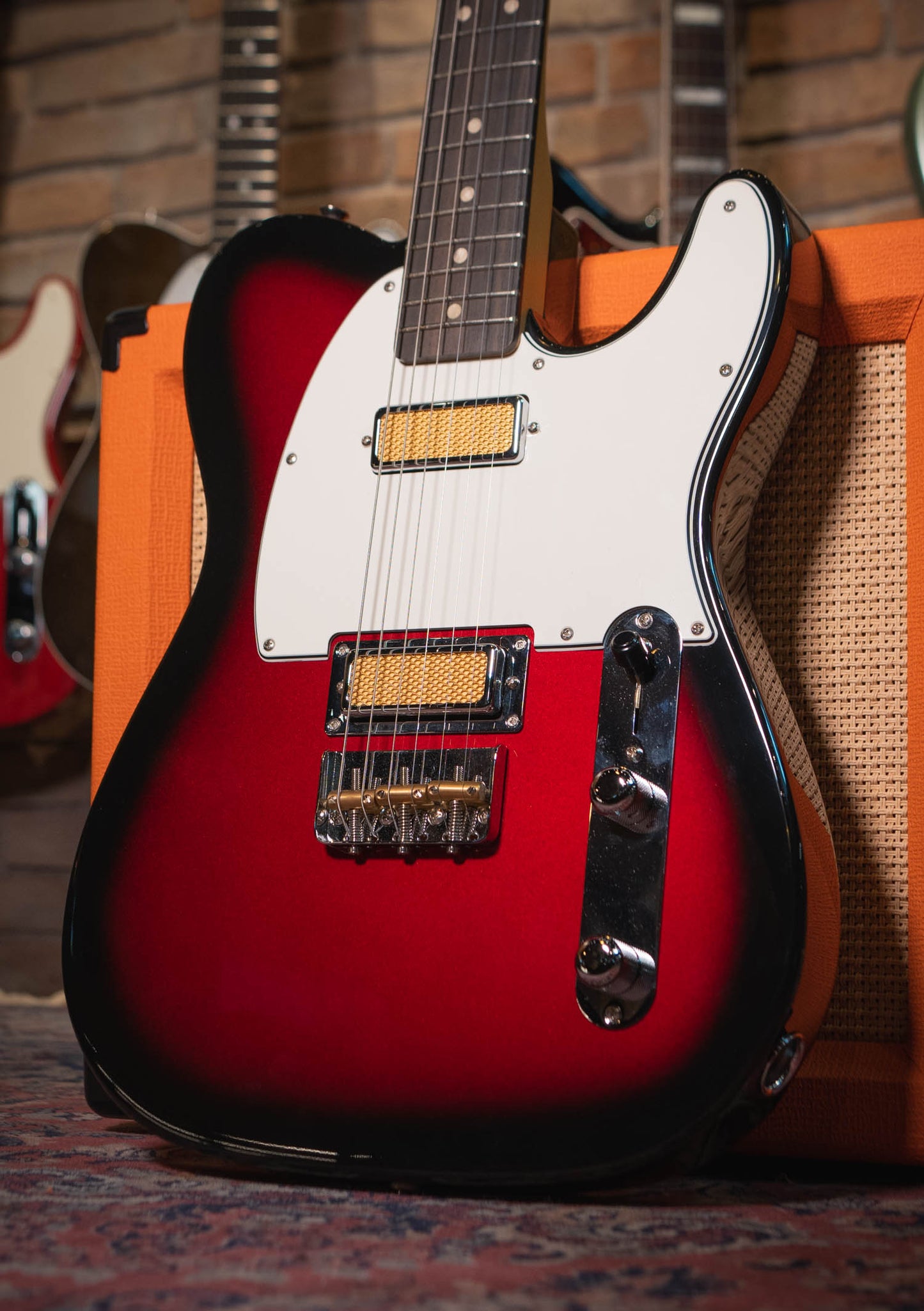 Fender Gold Foil Telecaster® Candy Apple Burst usada año 2022 (incluye hardcase) - Guitarra eléctrica