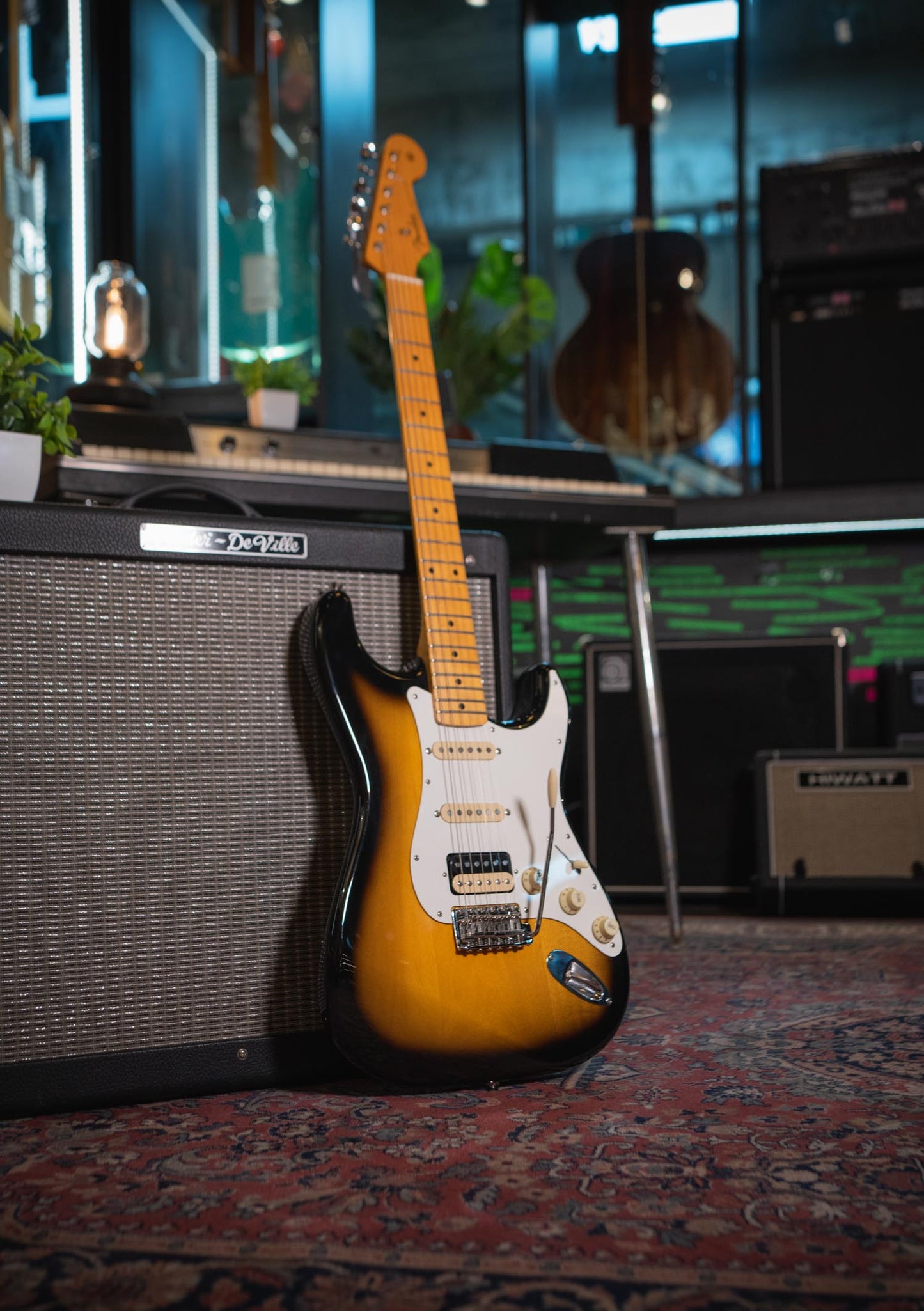 Fender JV Modified '50s Stratocaster 2 Color Sunburst made in Japan año 2023 incluye hard case - Guitarra eléctrica - usado