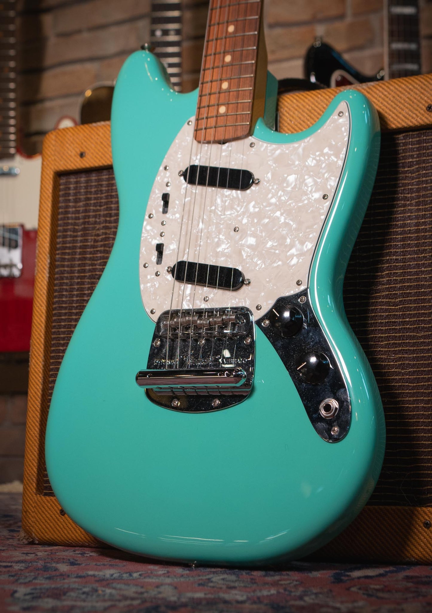 Fender Vintera® 60s Mustang® Pau Ferro Sea Foam Green usada año 2023 (incluye funda) - Guitarra eléctrica