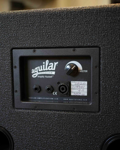 Gabiente de bajo Aguilar DB210 2x10 4 ohms 350w