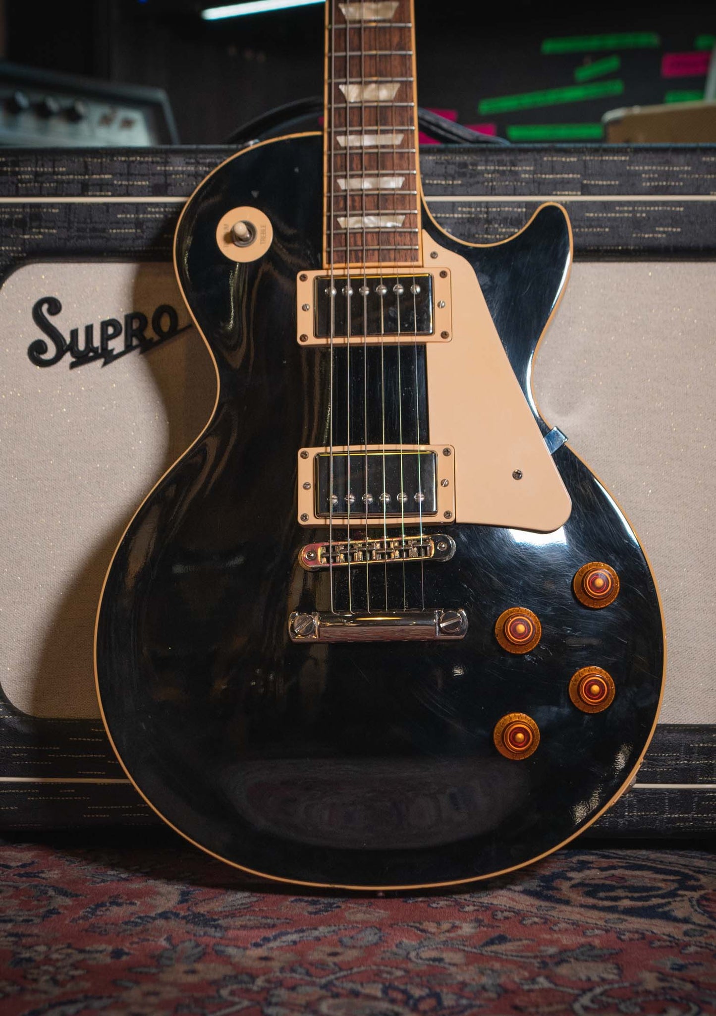 Gibson Les Paul Classic Ebony usada año 2008 (incluye hardcase) - Guitarra eléctrica