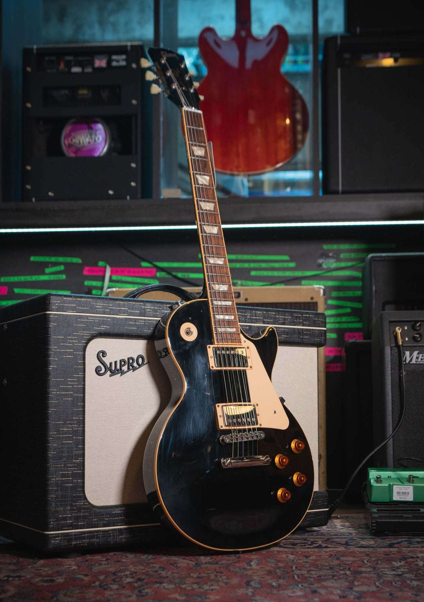 Gibson Les Paul Classic Ebony usada año 2008 (incluye hardcase) - Guitarra eléctrica