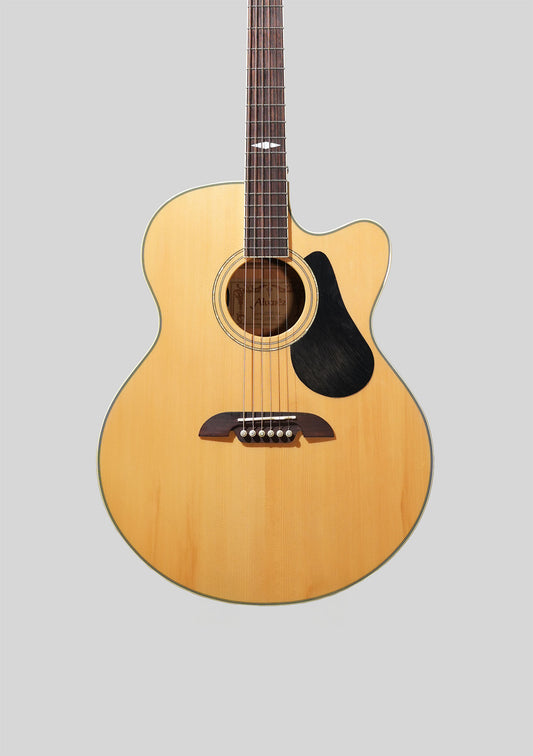 Guitarra electroacústica Álvares AJ418C usada incluye estuche rígido