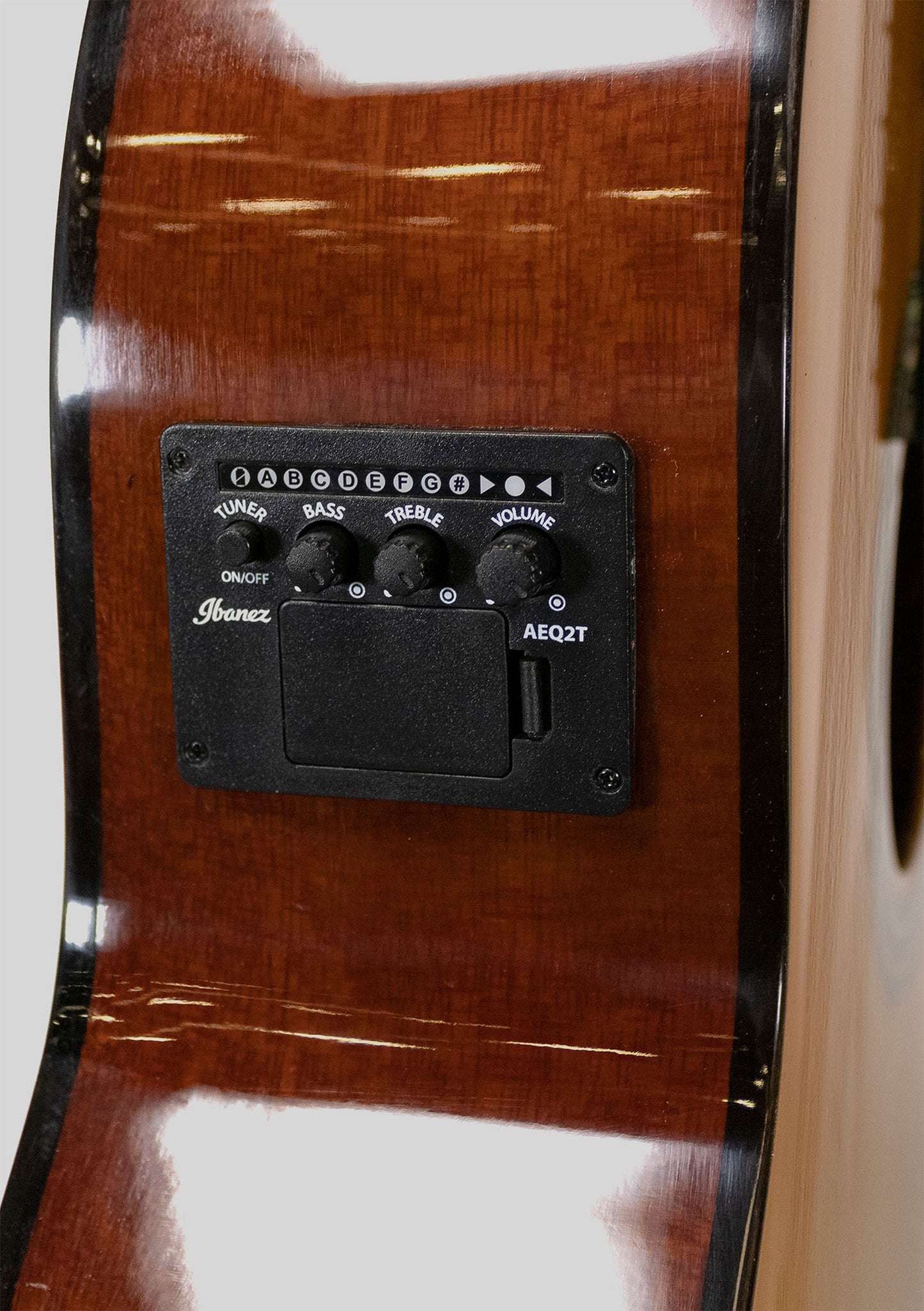 Ibanez GA3ECE - OAM Open Pore Ambar (cuerdas de nylon) - Guitarra electroacústica