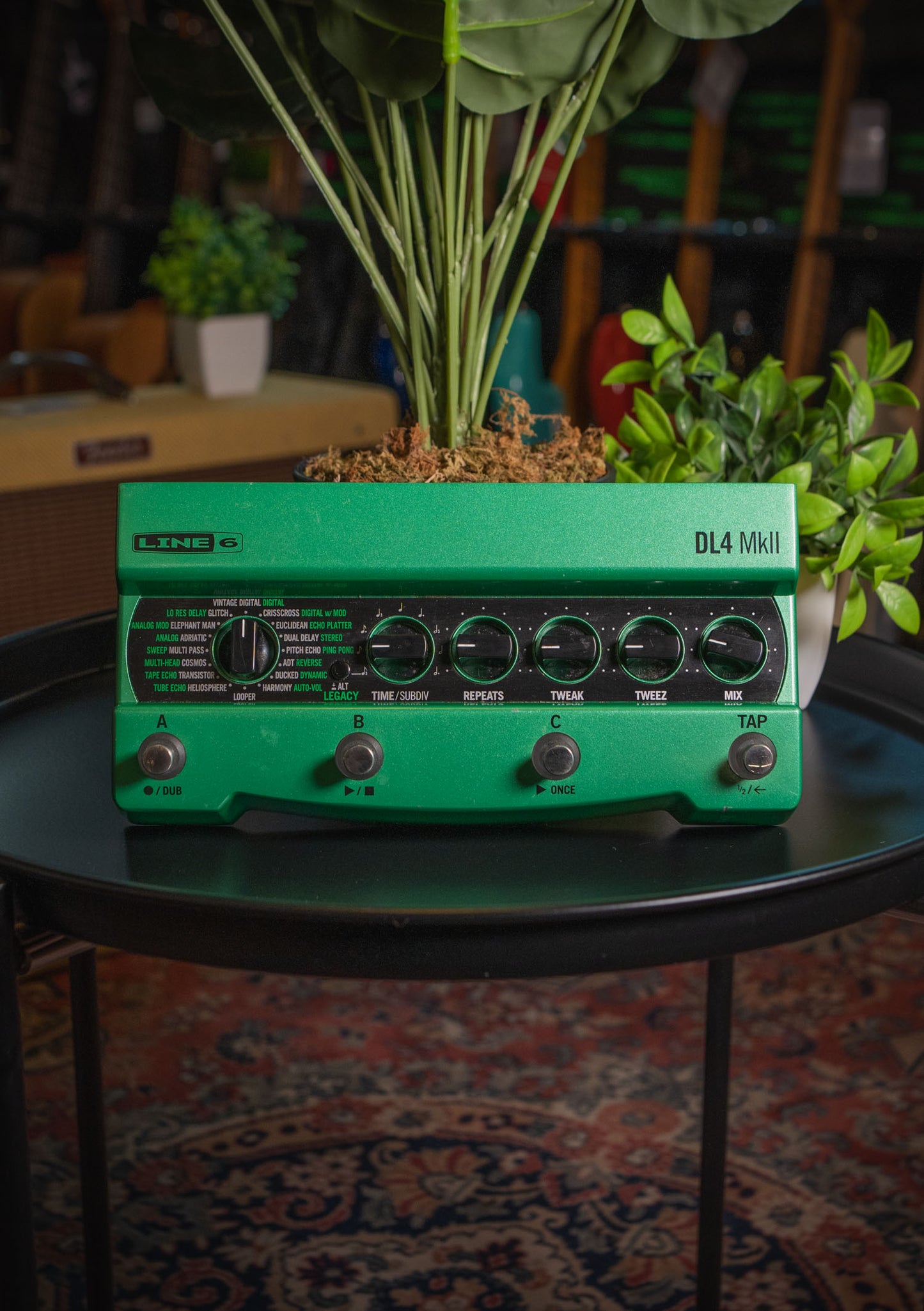 Line 6 DL4 MkII Green usado - Pedal