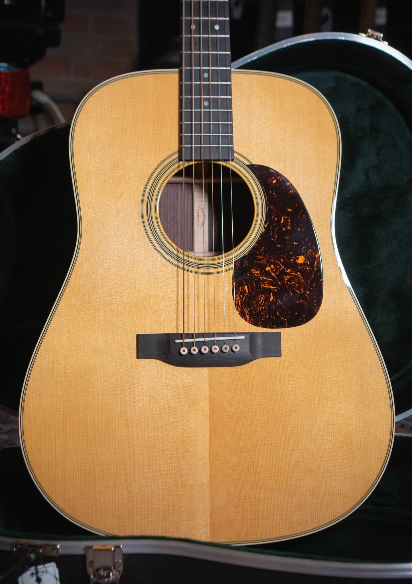 Martin D-28 Standard - Guitarra acústica