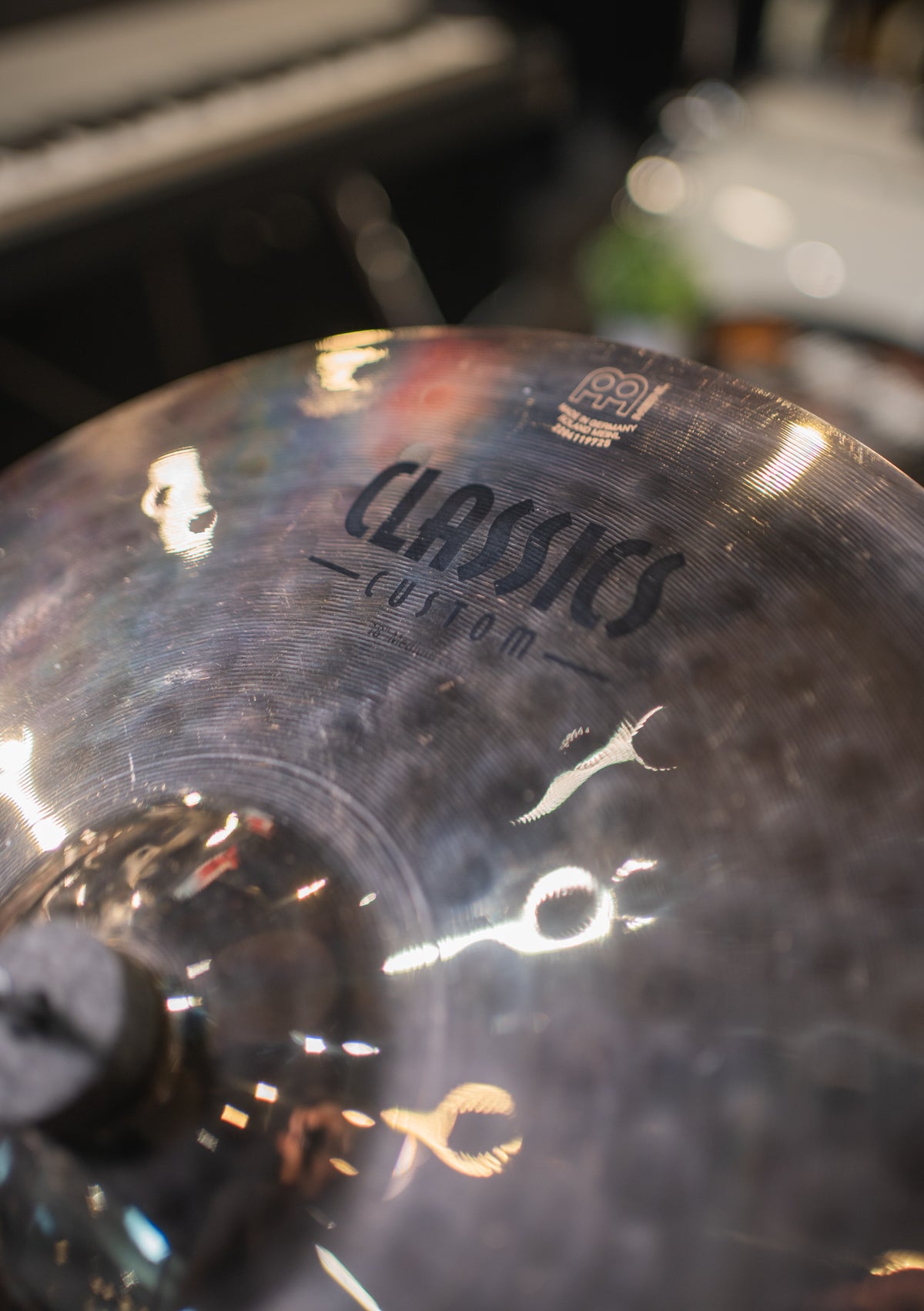 Meinl  Classics Custom 18" Medium Crash usado - Platillo