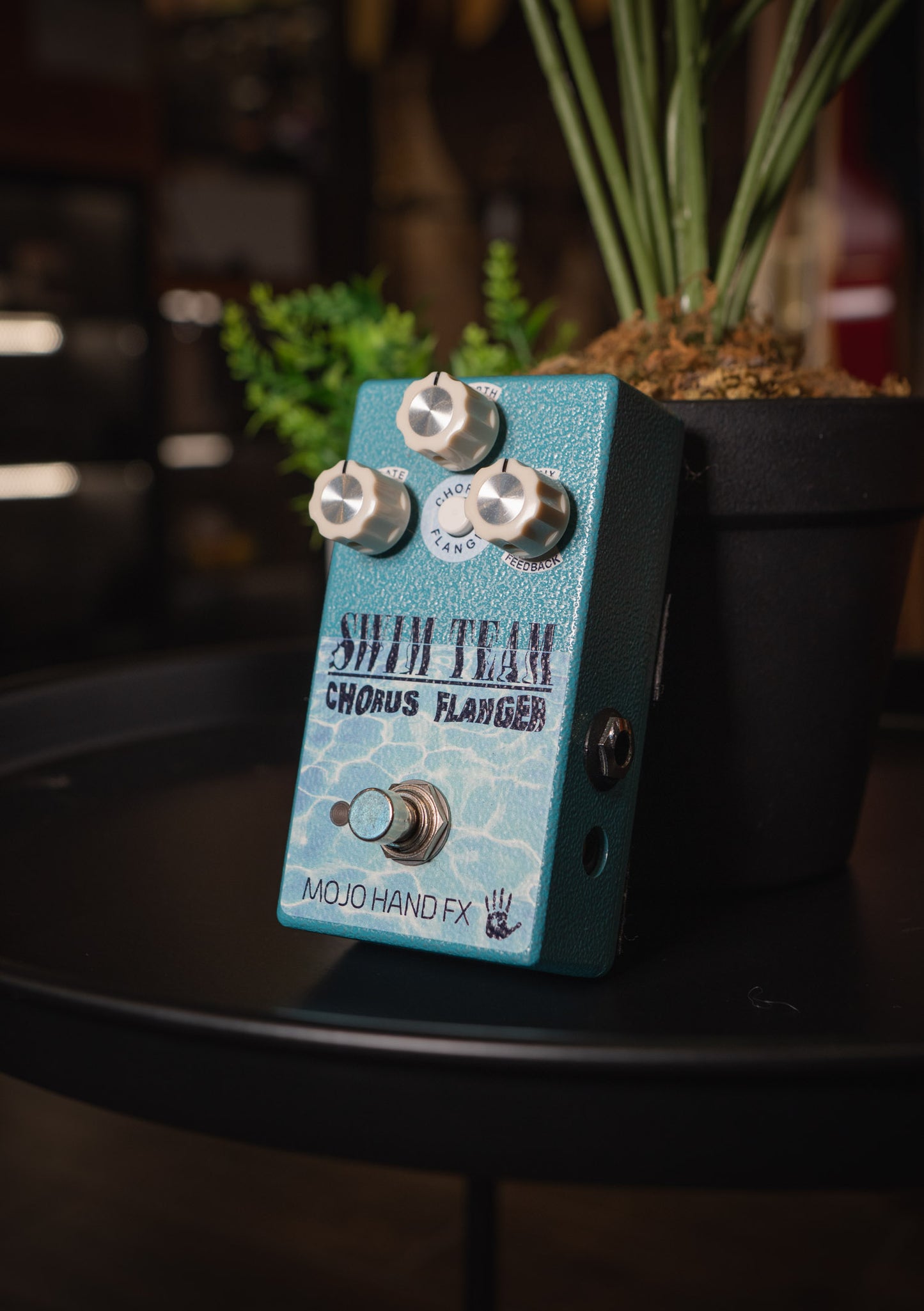 Pedal Mojo Hand FX Swim Team Chorus Flanger usado