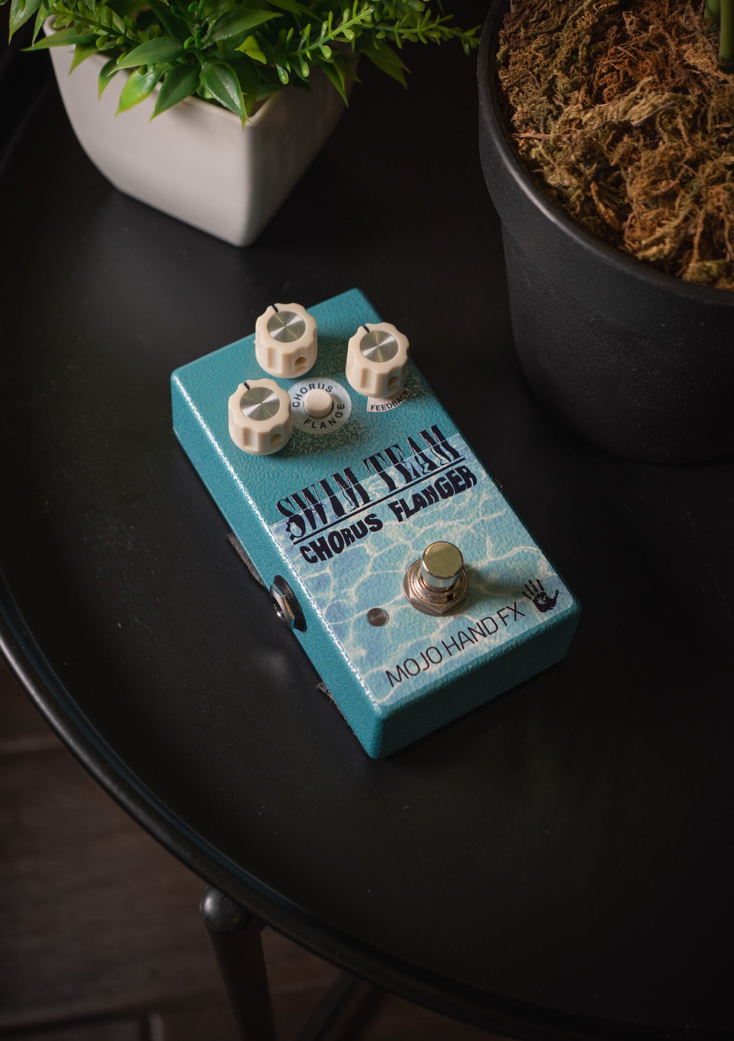 Pedal Mojo Hand FX Swim Team Chorus Flanger usado