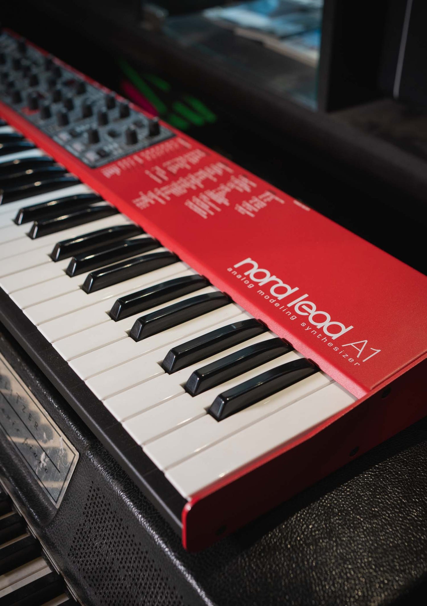 Nord Lead A1 usado (incluye funda) - Sintetizador