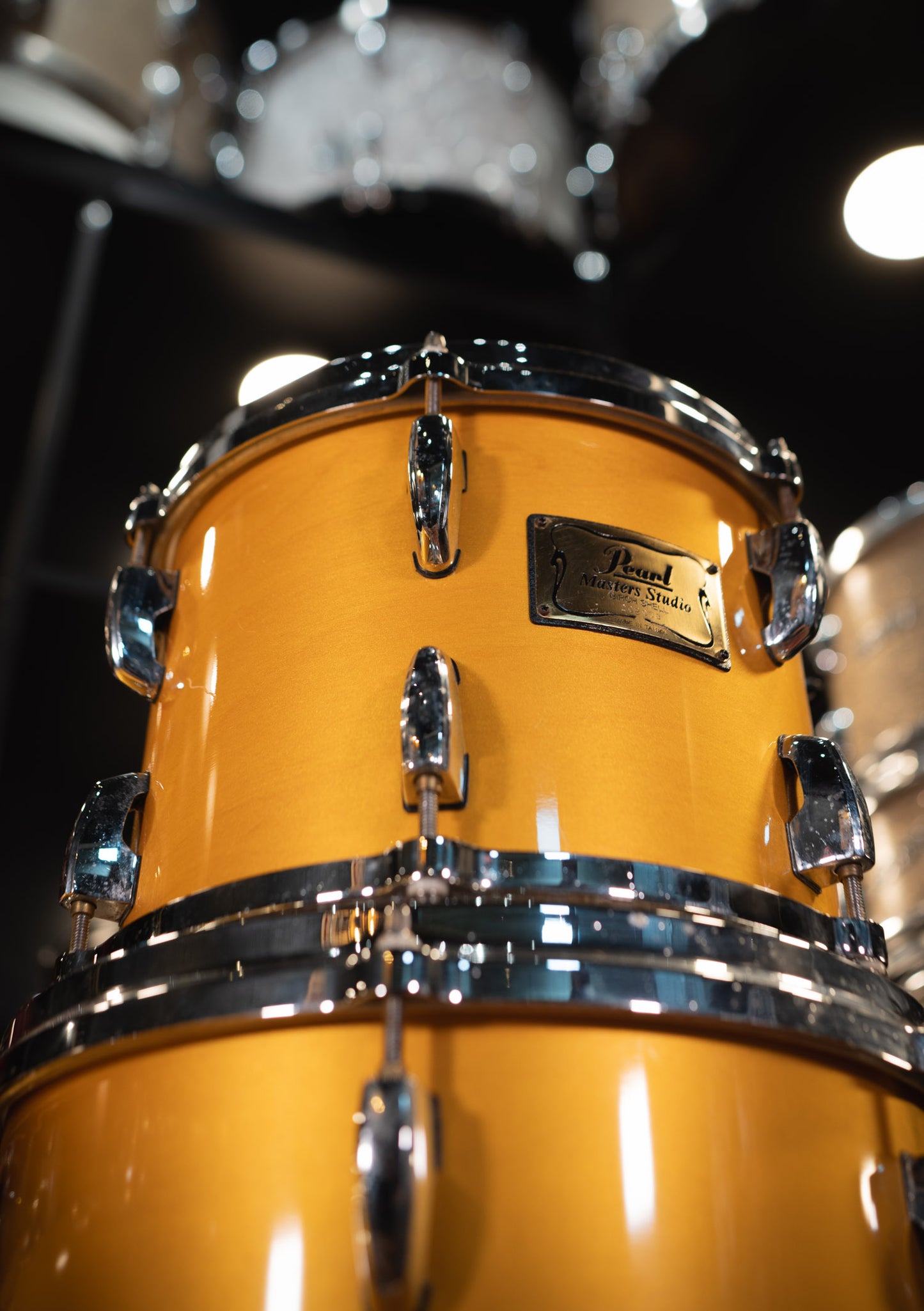 Pearl Master Studio Birch Shell 10 x 12 x 14 x 22 Antique Gold usada - Batería acústica