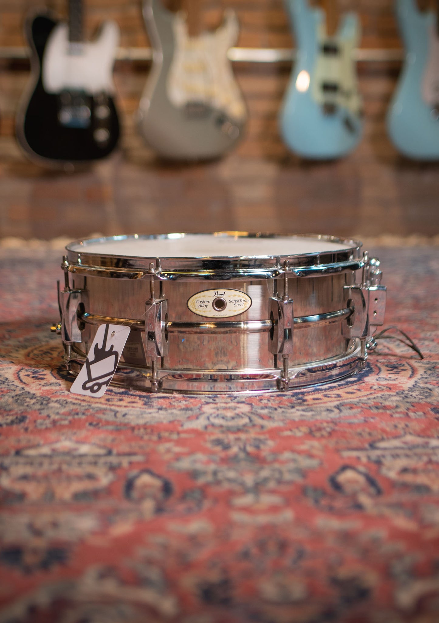 Caja Pearl Custom Alloy Sensitone Steel 14x6,5 usada