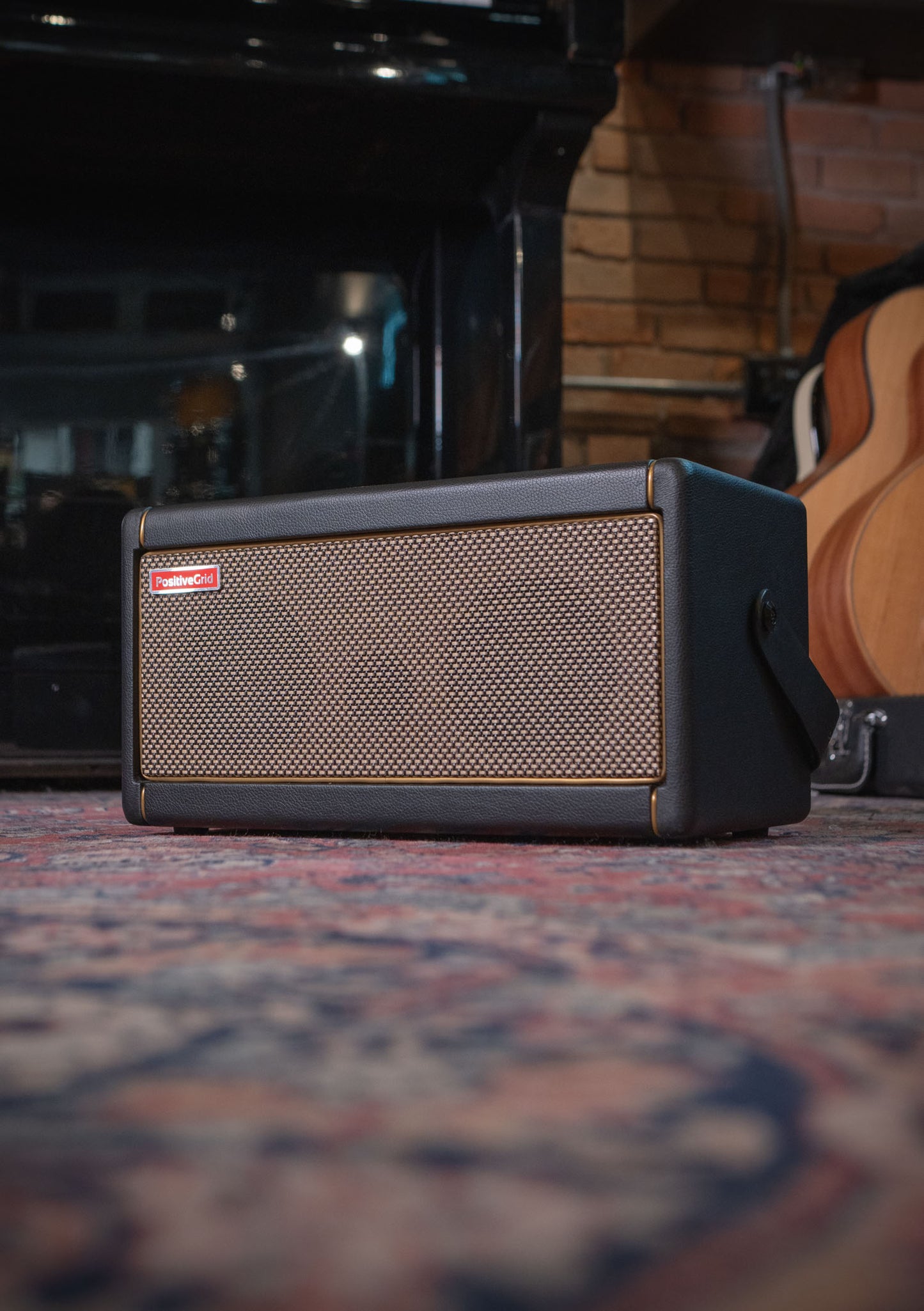PositiveGrid Spark 40-Watt Smart Guitar Amp & Bluetooth® Speaker Black semi nuevo (incluye funda) - Amplificador de guitarra