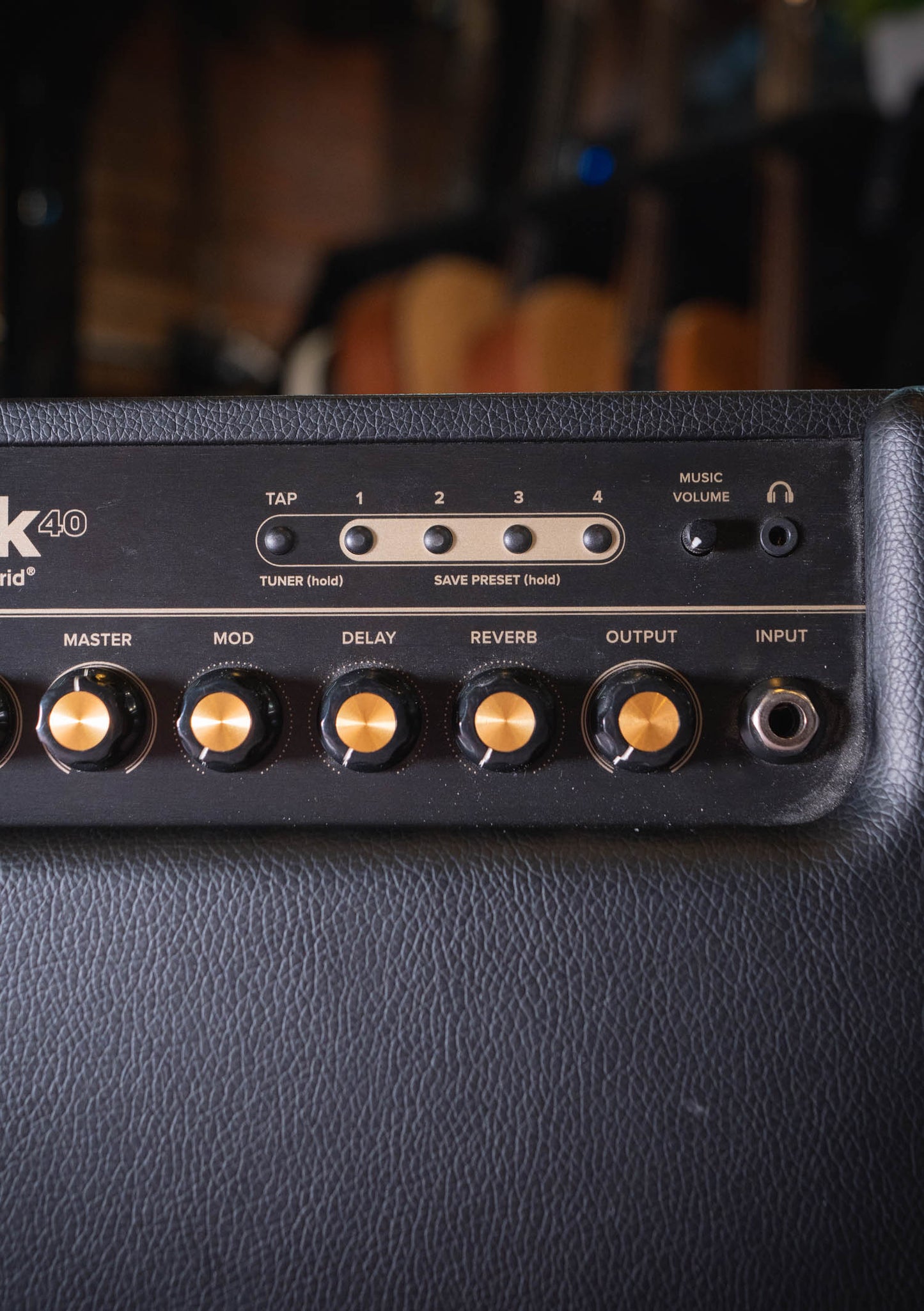 PositiveGrid Spark 40-Watt Smart Guitar Amp & Bluetooth® Speaker Black semi nuevo (incluye funda) - Amplificador de guitarra