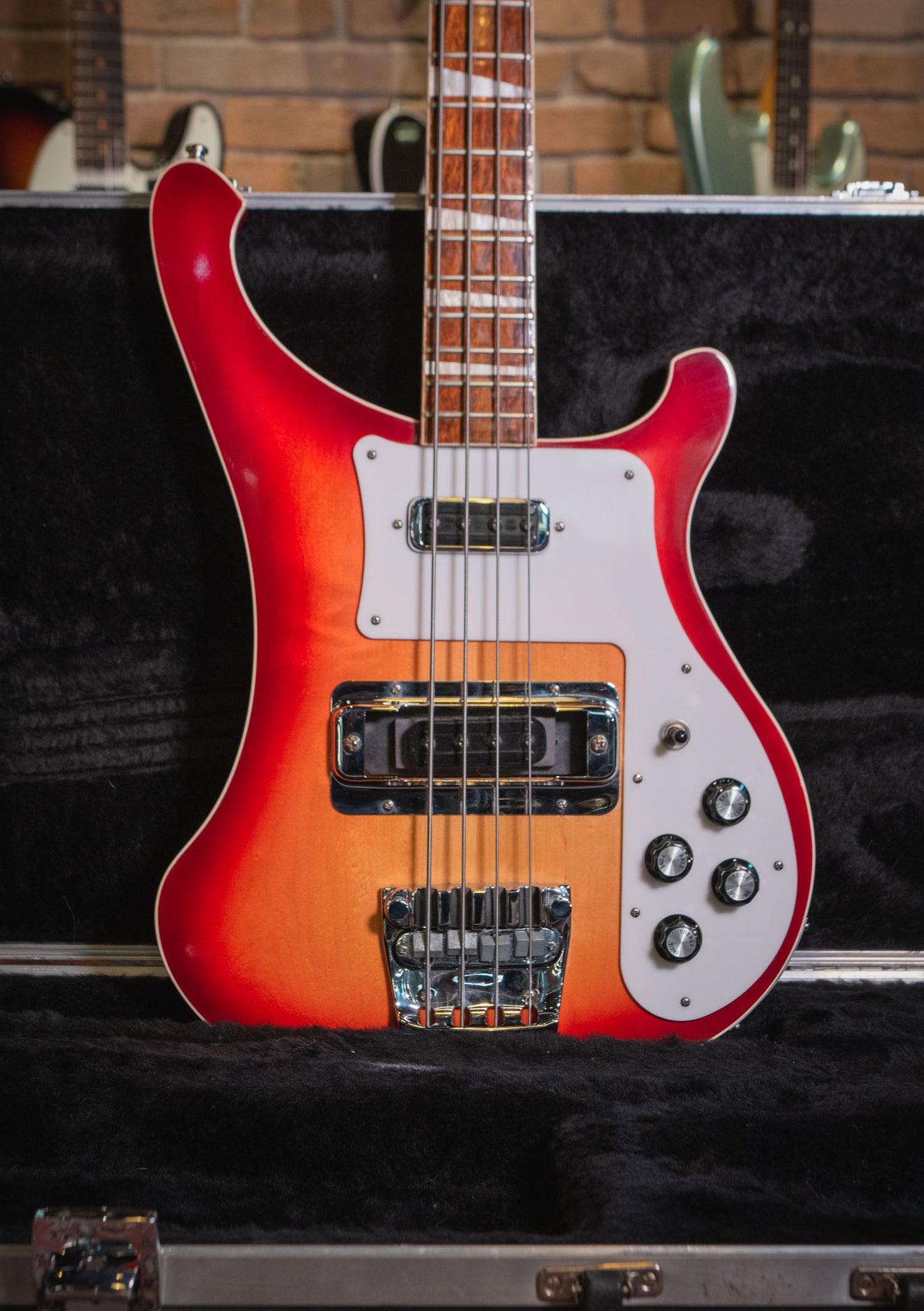 Rickenbacker 4003 Stereo Fireglo usado año 2012 (incluye hardcase) - Bajo eléctrico