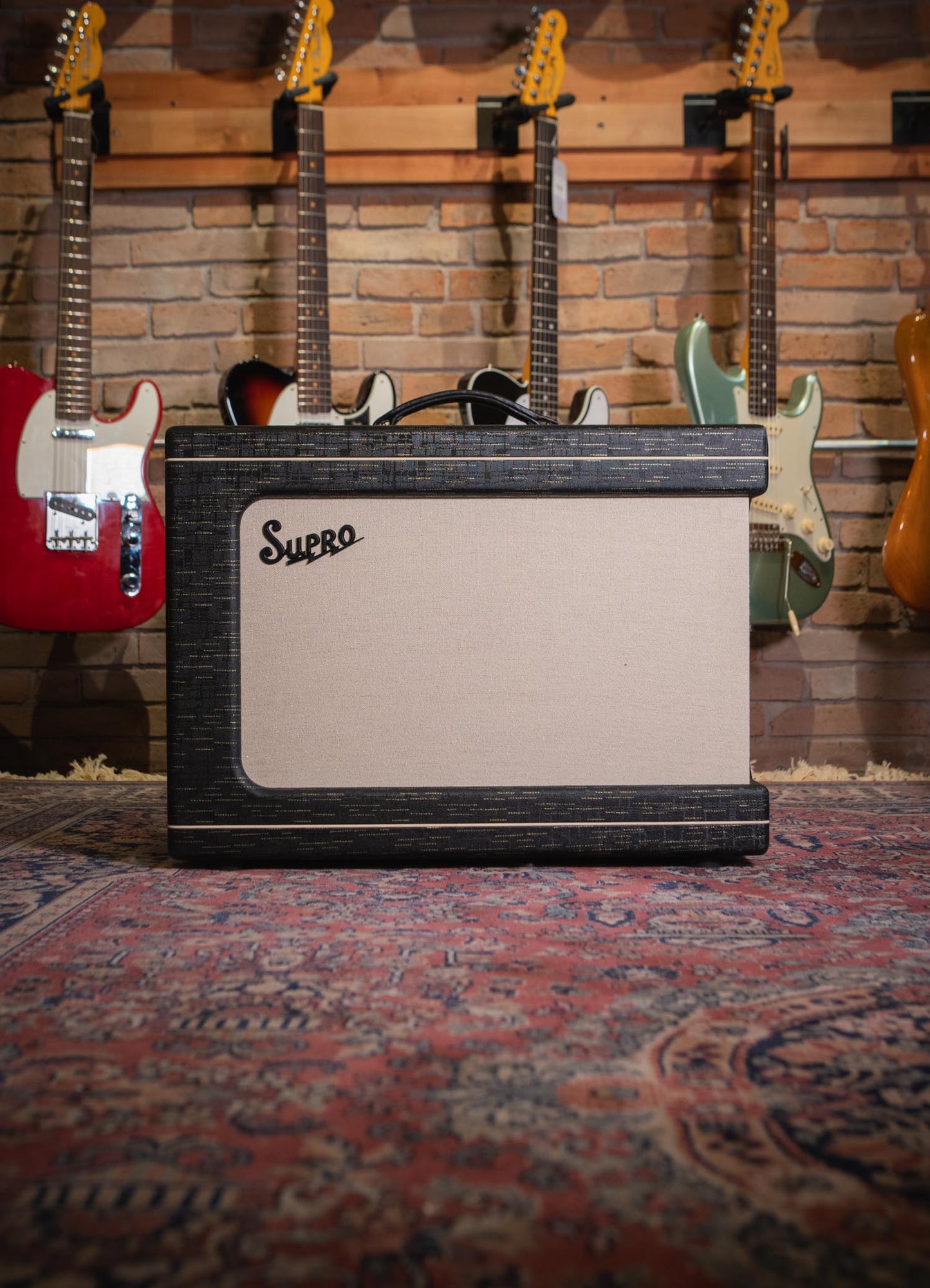 Supro Ambassador Custom 2x10 50 Watts Black usado - Amplificadores