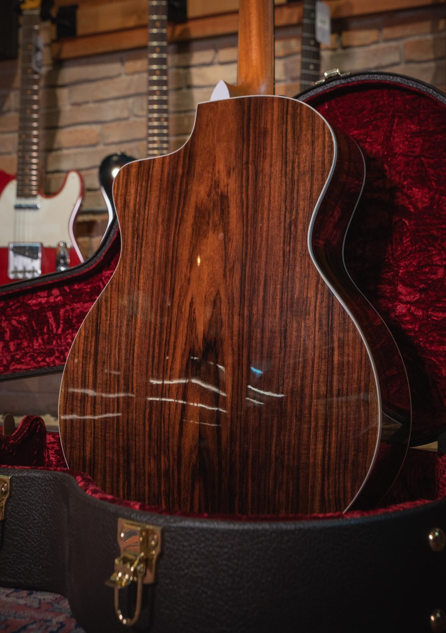 Taylor 214CE DLX Natural usada año 2018 (incluye hardcase) - Guitarra electroacústica