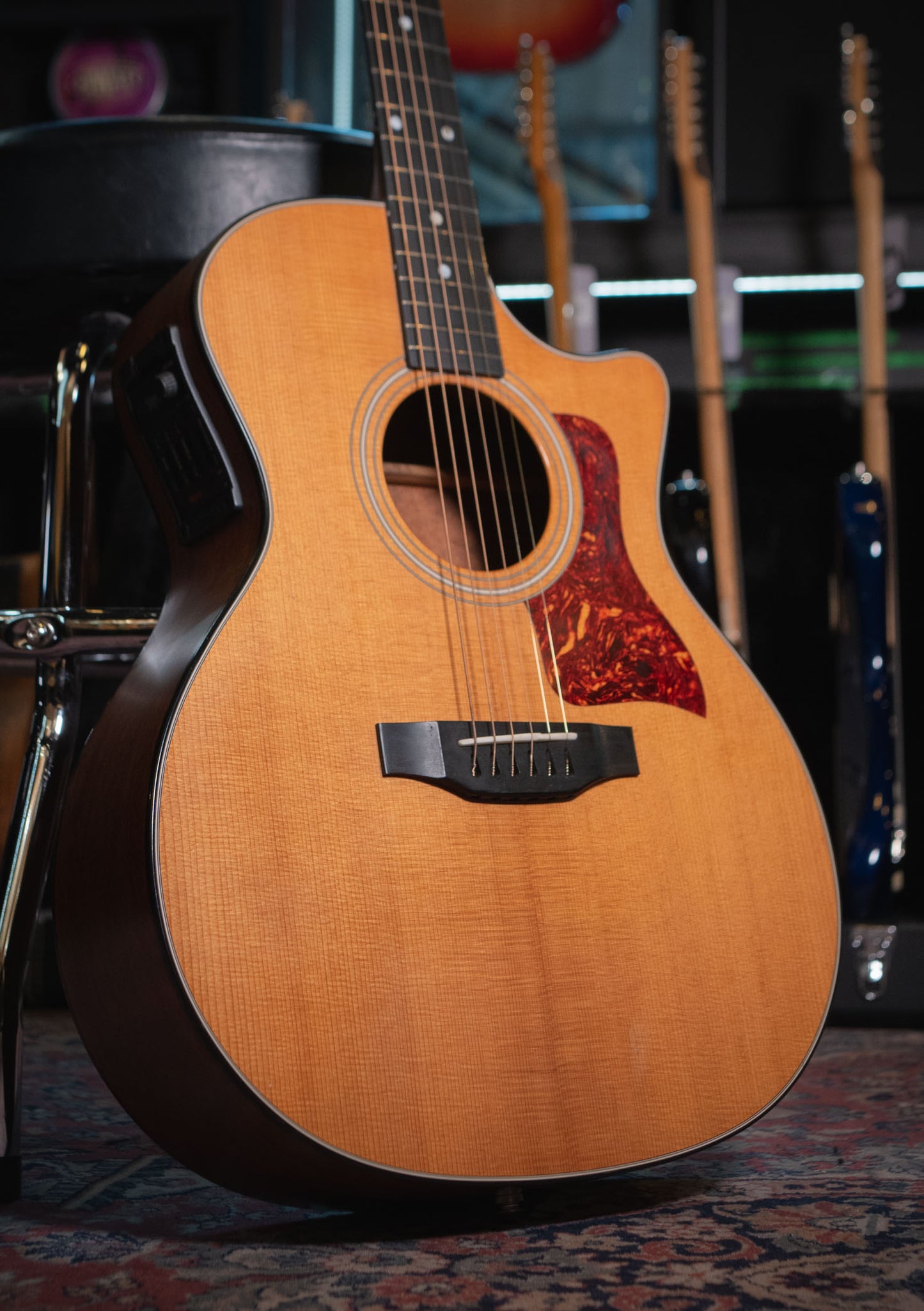 Taylor 414CE  Made in USA 1997(incluye hardcase SKB) - Guitarra electroacústica