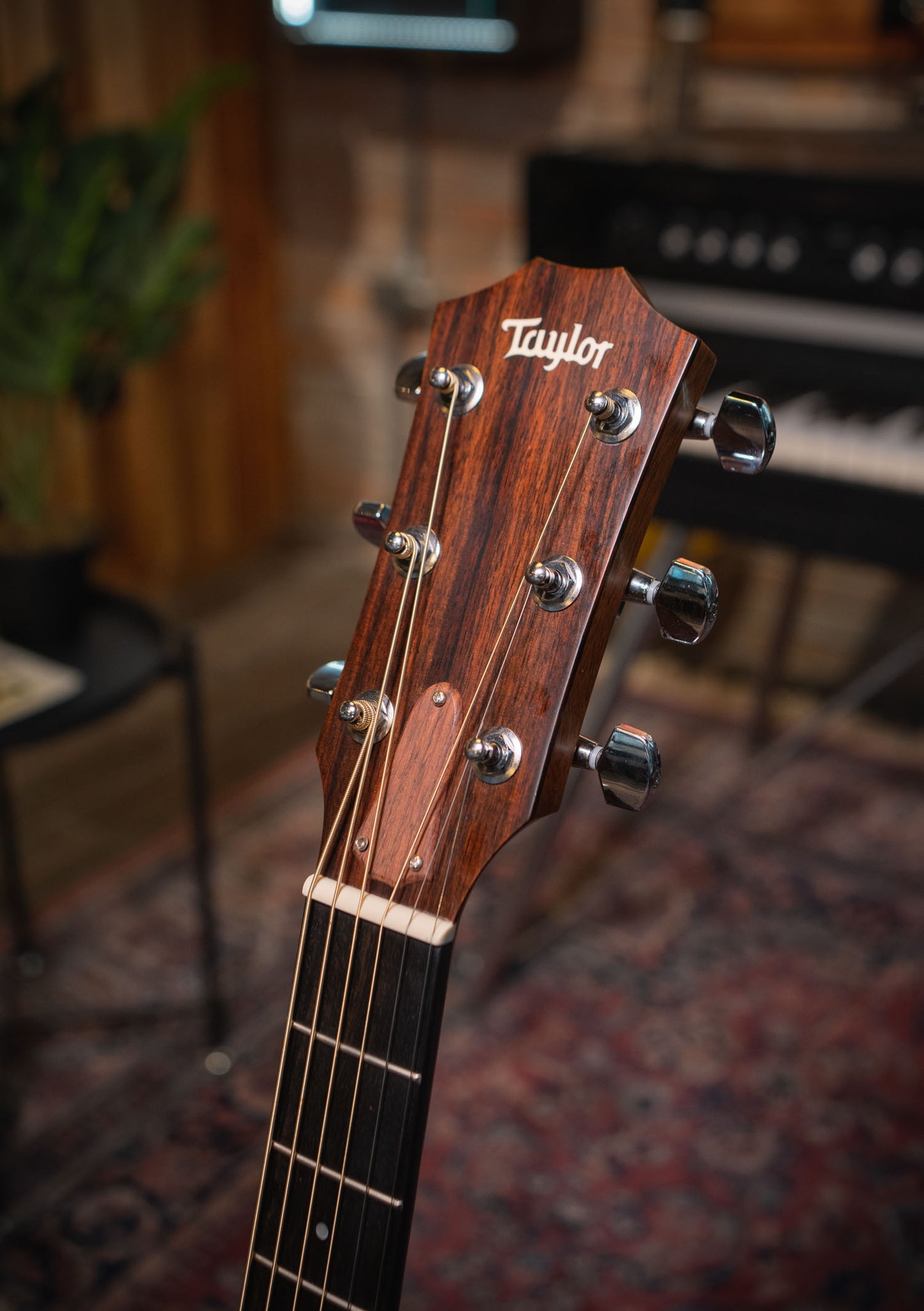 Taylor 320 acústica made in USA usada año 2013 incluye case Taylor - Guitarra acústica