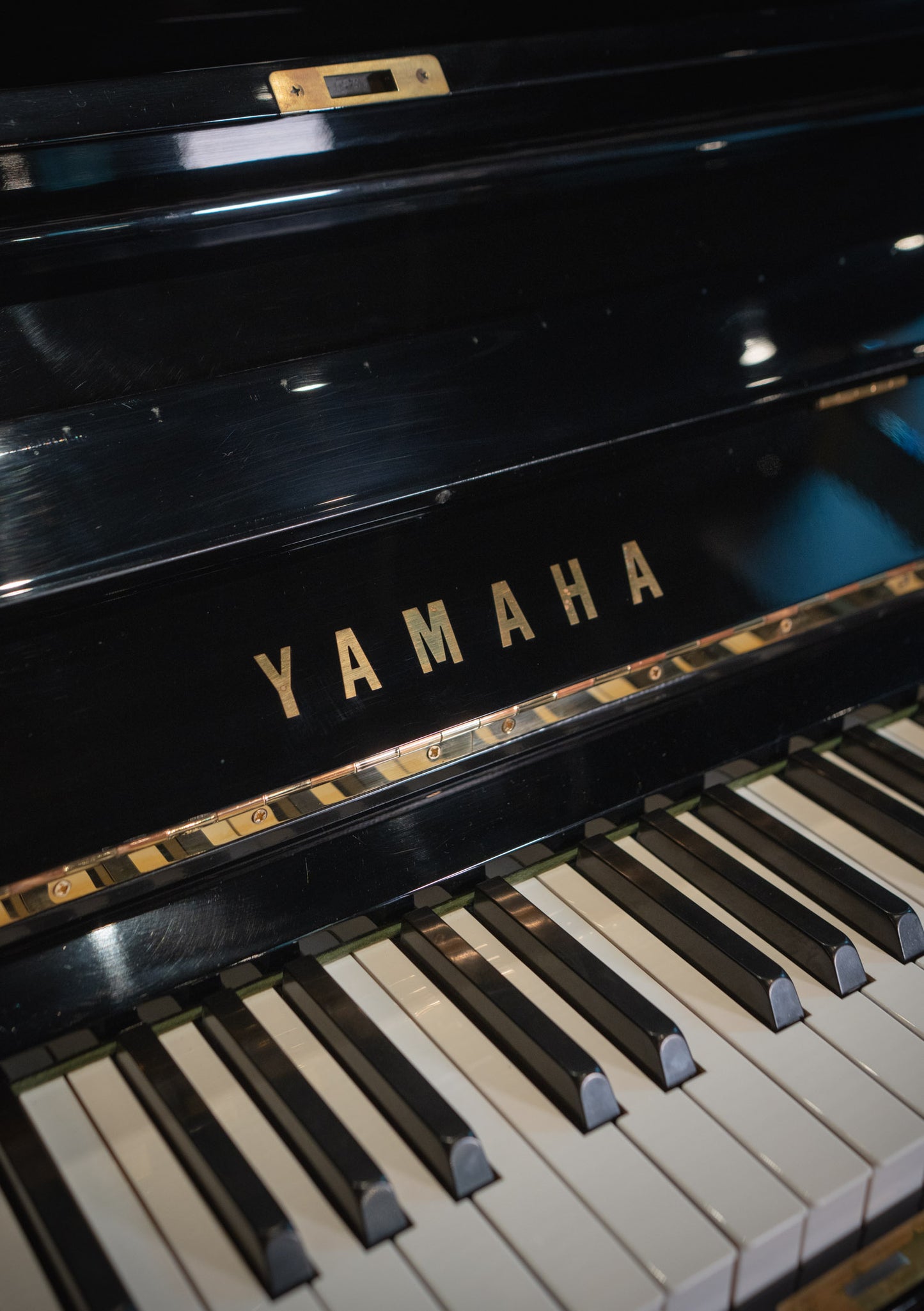 Yamaha U3G japonés año 1972 - Piano