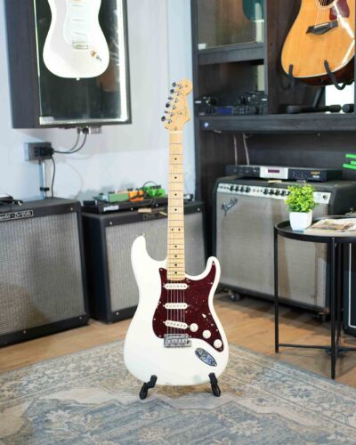 Fender American Professional Ii Stratocaster Olympic White Usada Año 2021 Sn Us210106575 1