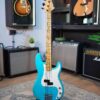 C 68 0000s 0000 Fender American Professional Ii Precision Bass Miami Blue Usado Año 2021 Sn Us210074690 1