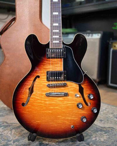 C 68 0000s 0004 Gibson Es 335 Figured Top Sunburst Con Block Inlays Usada Año 2019 Sn 134090204 5